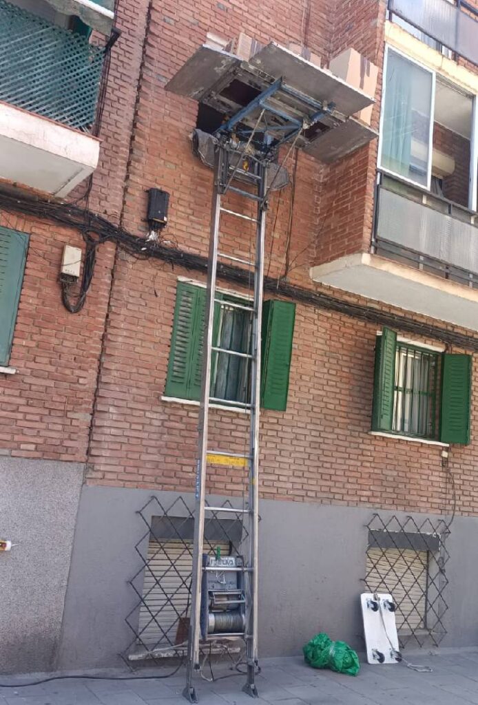 grua desmontable